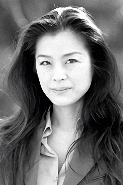 Makiko Kuno backdrop