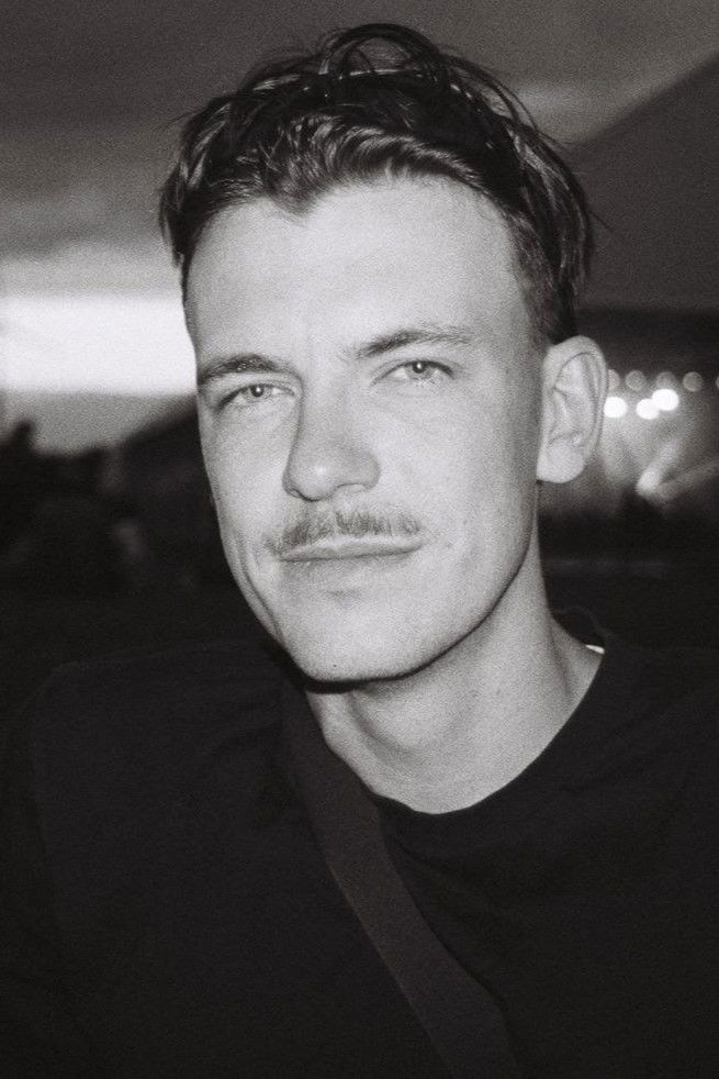 Joey Karier backdrop