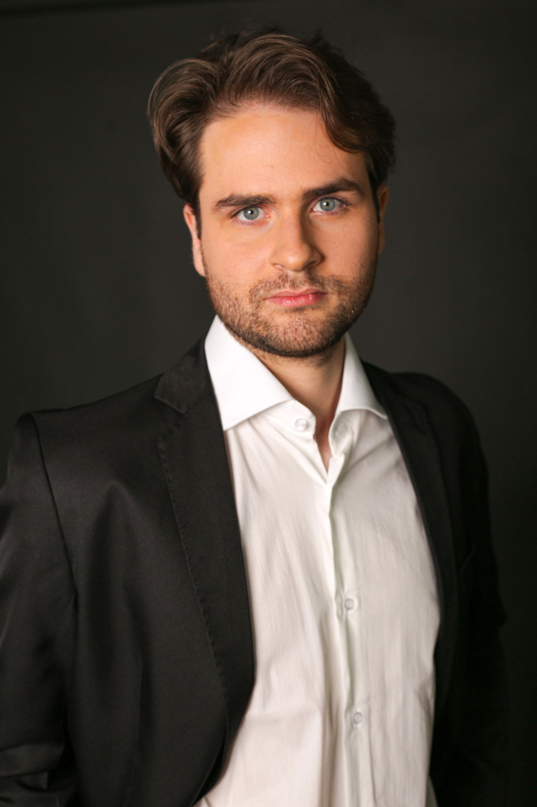 Pedro Wagner backdrop