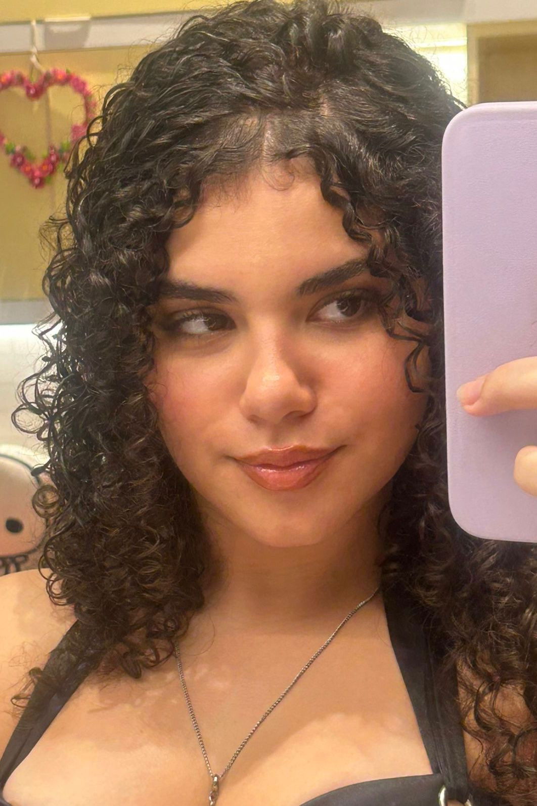 Cecília Belloni backdrop