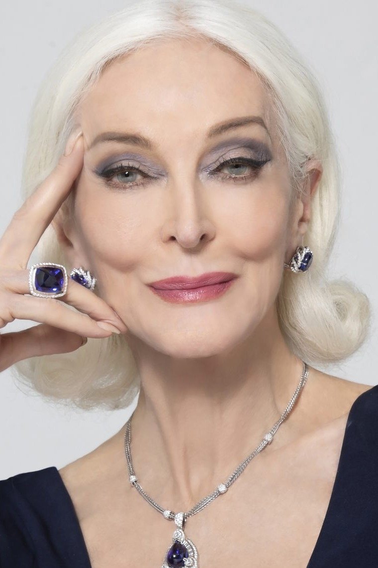 Carmen Dell'Orefice backdrop