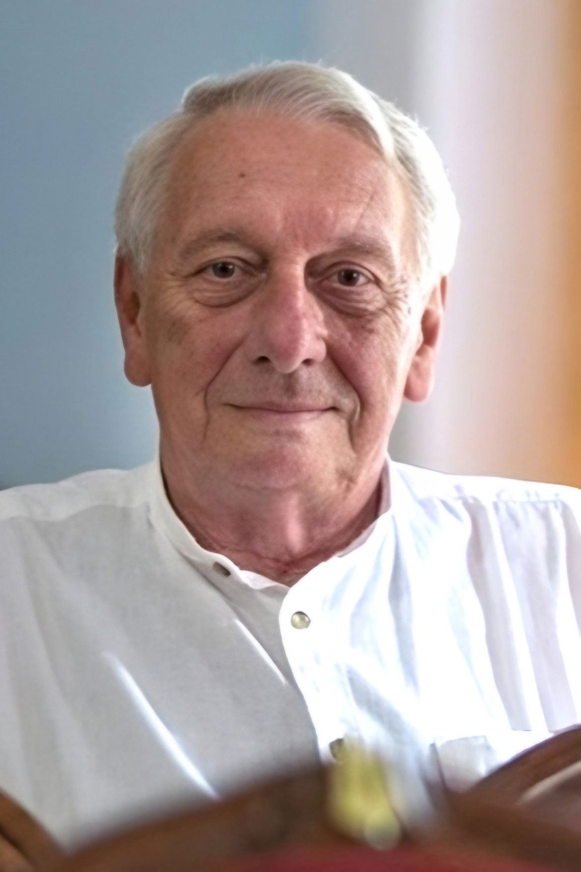 Giorgi Todadze backdrop