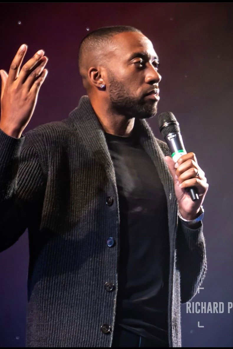 Darran Griffiths backdrop