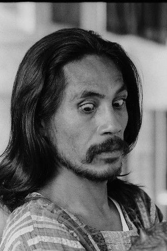 Roberto Villanueva backdrop