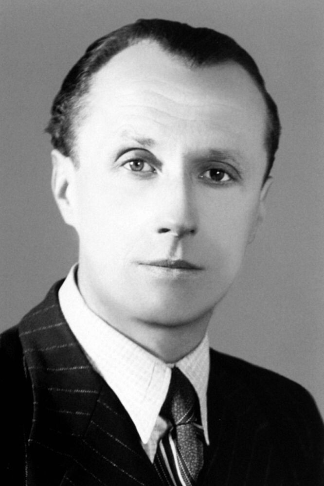 Vladimir Osenev backdrop