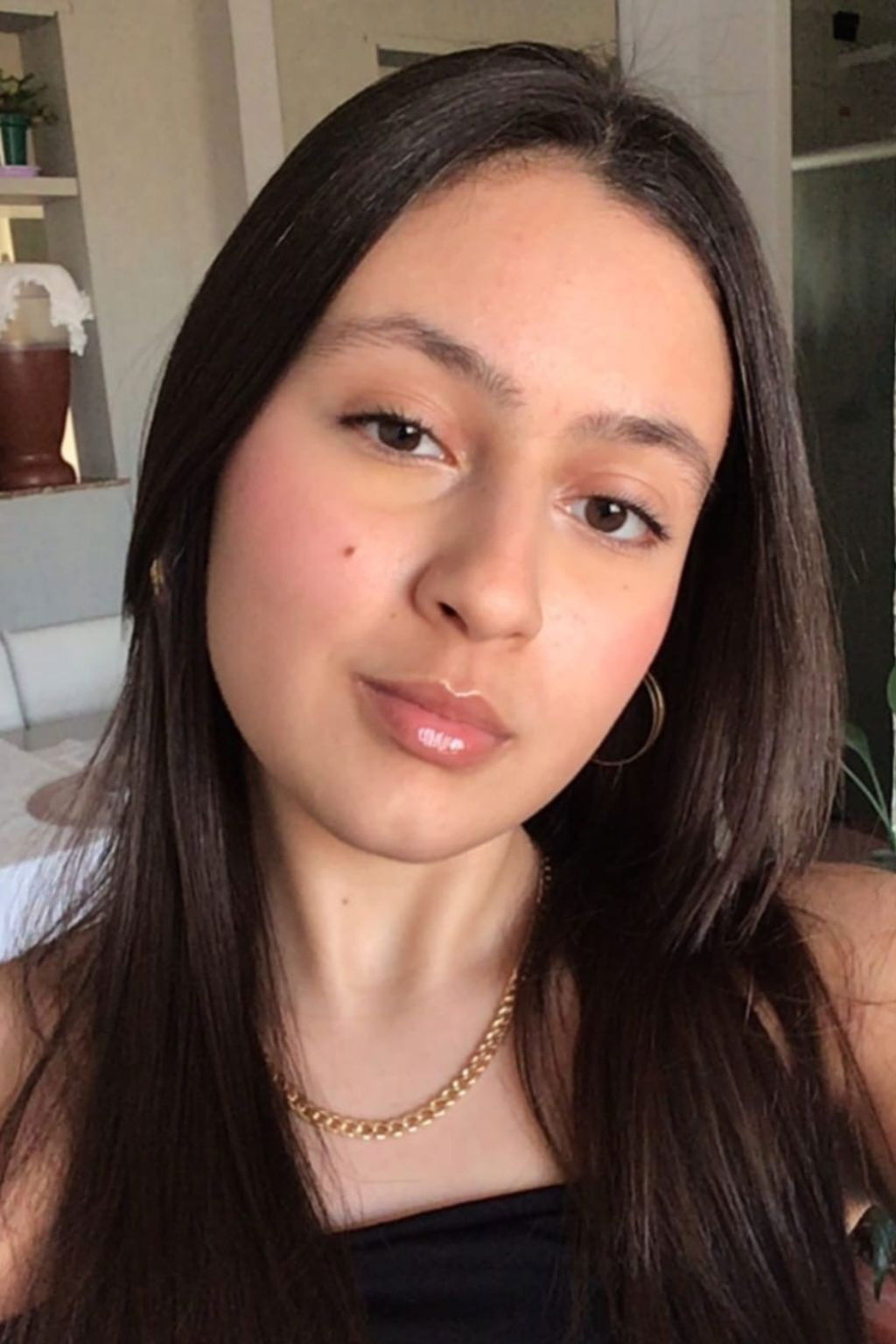 Mirella Cristina Viana Morais backdrop