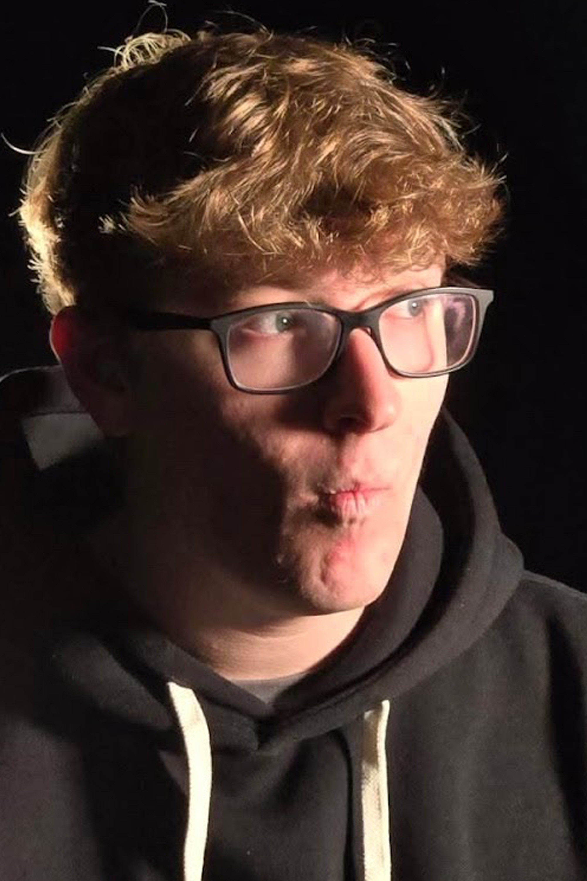 Jon Marc Andre Endsley backdrop