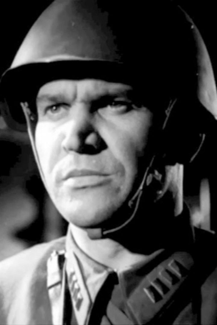 Leonid Romanov backdrop