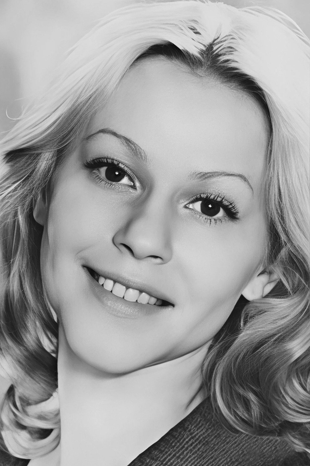 Anna Kamenkova backdrop