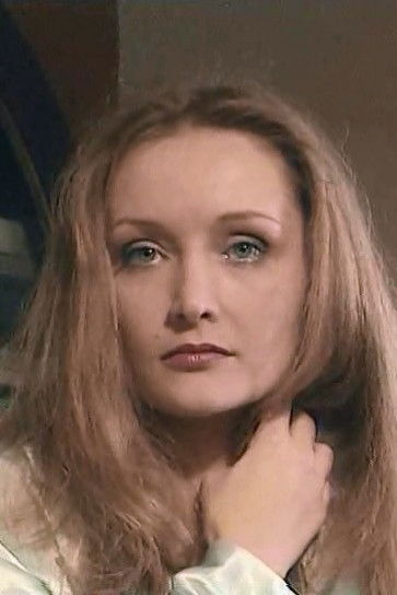 Anxhelina Çernova backdrop