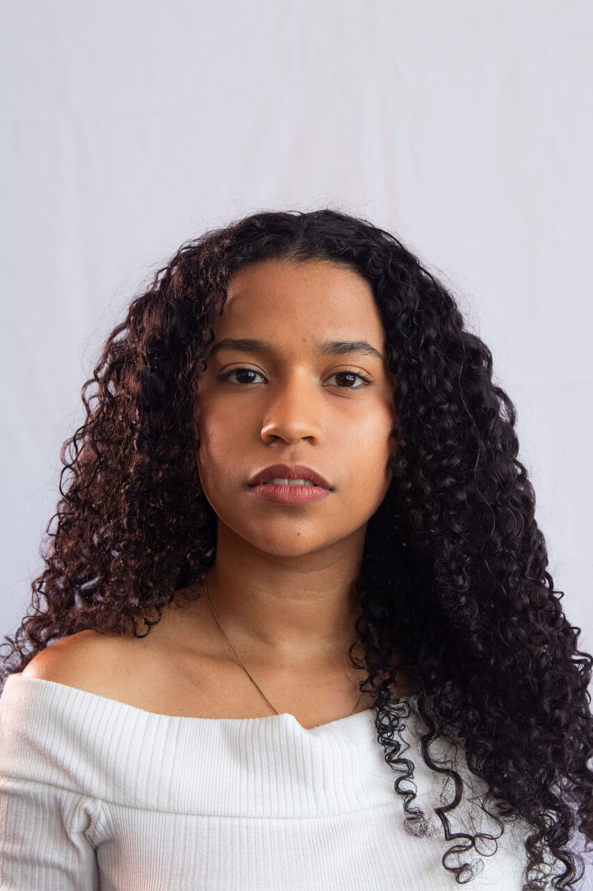 Raquel Queiroz backdrop