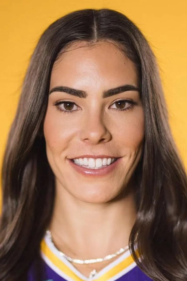 Kelsey Plum backdrop