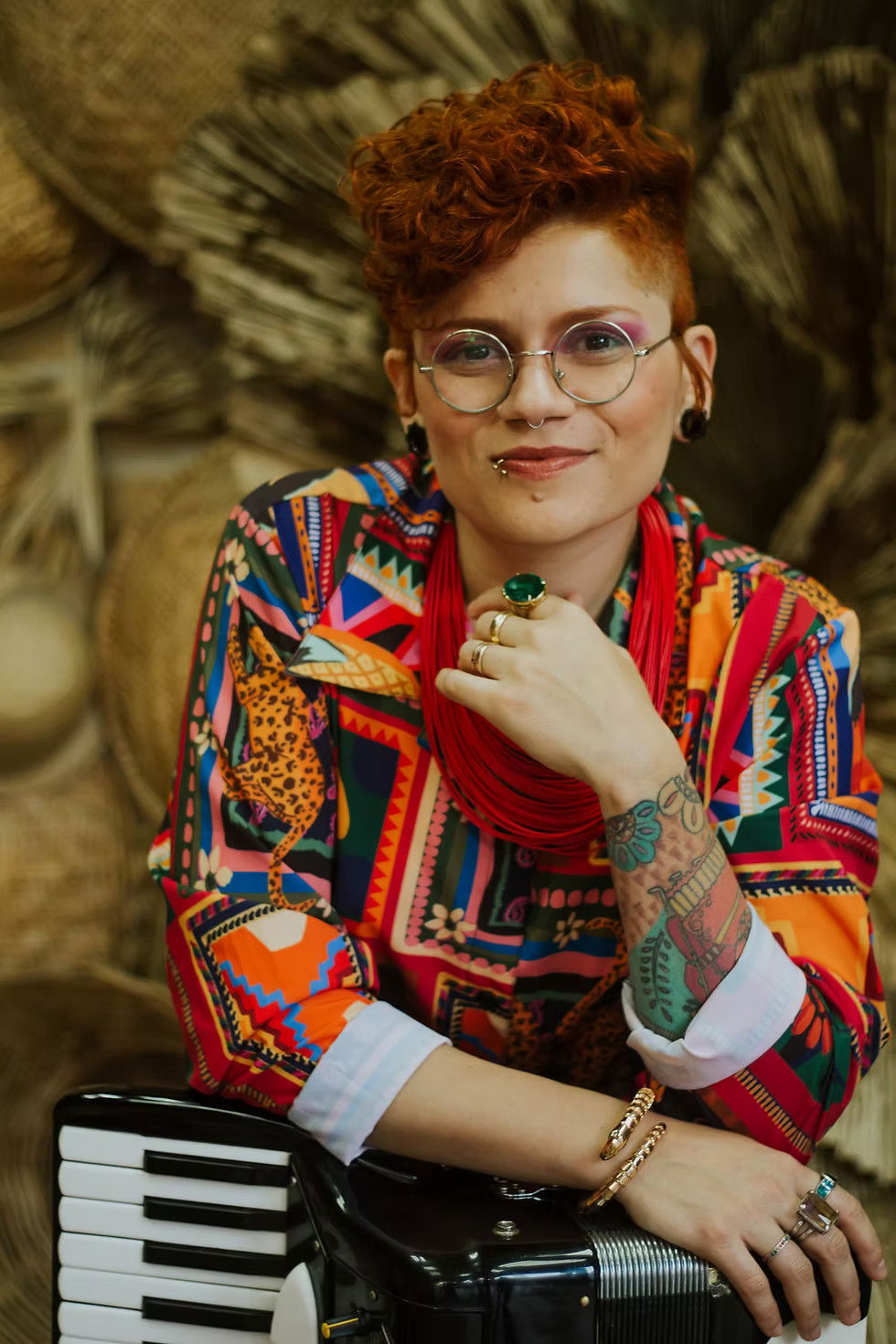 Nanda Guedes backdrop