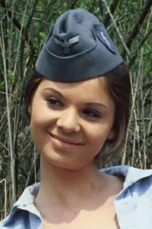 Marisa Feldy backdrop