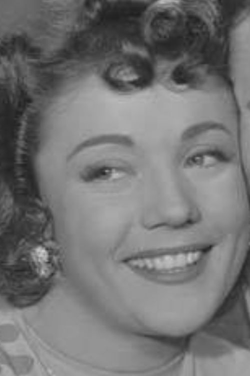 Lucy Travers backdrop