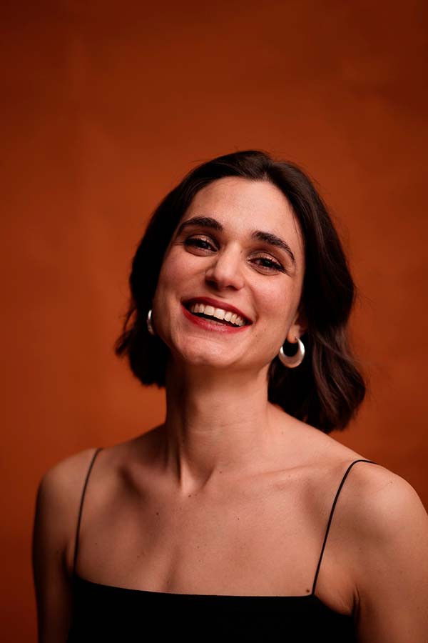 Laura Dorca backdrop