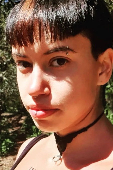 Beatriz Cerqueira backdrop