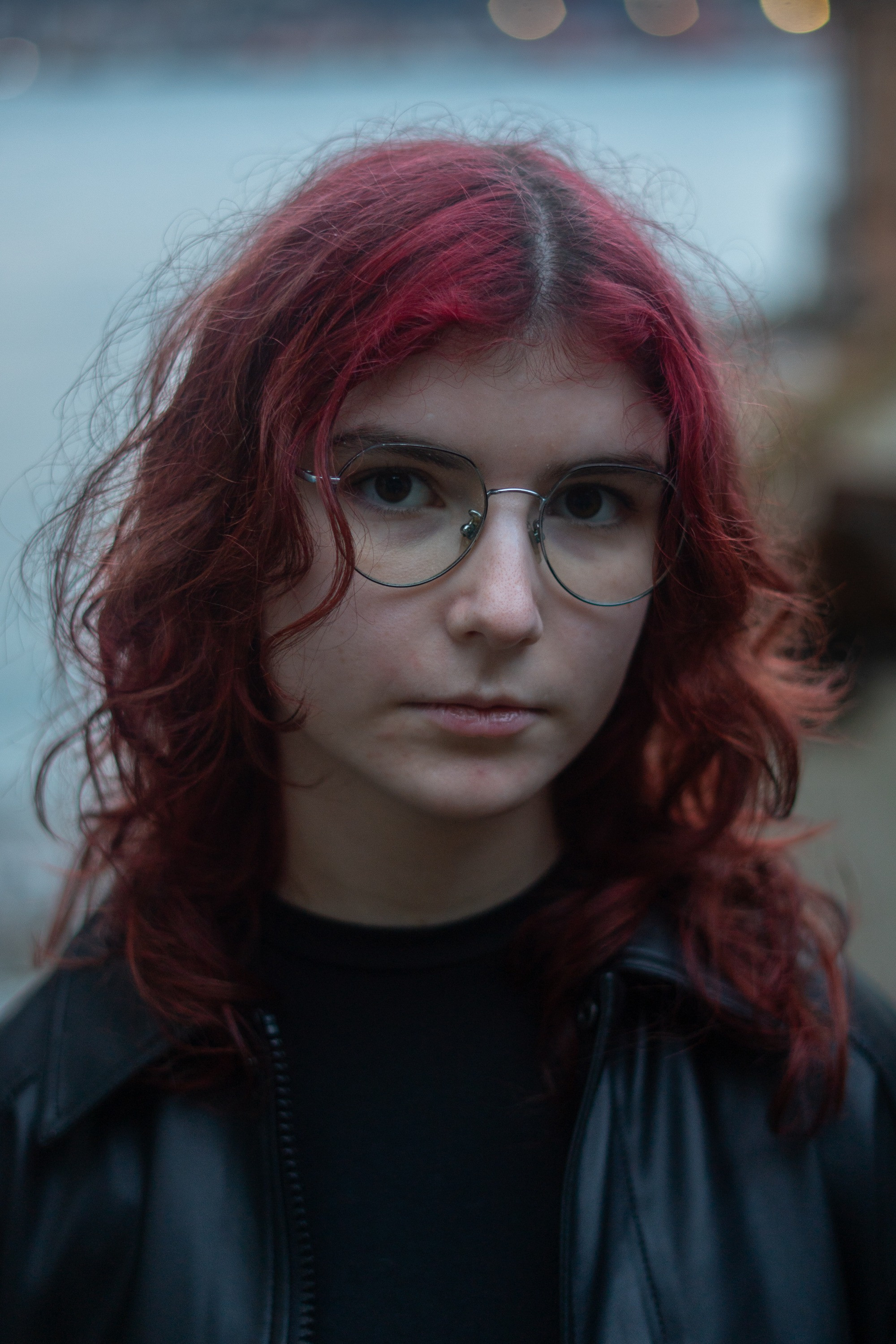 Leonor Gomes backdrop