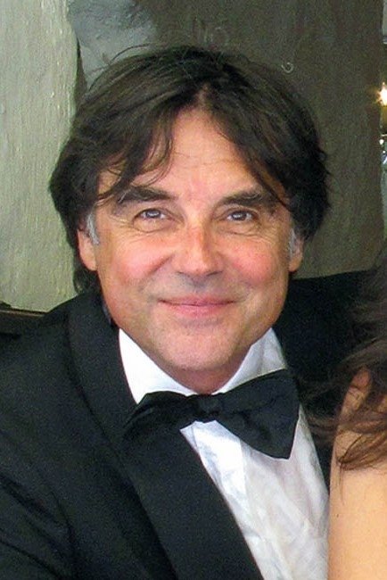 Claus Obalski backdrop