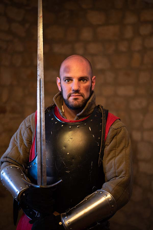 Edgar López Rayo backdrop