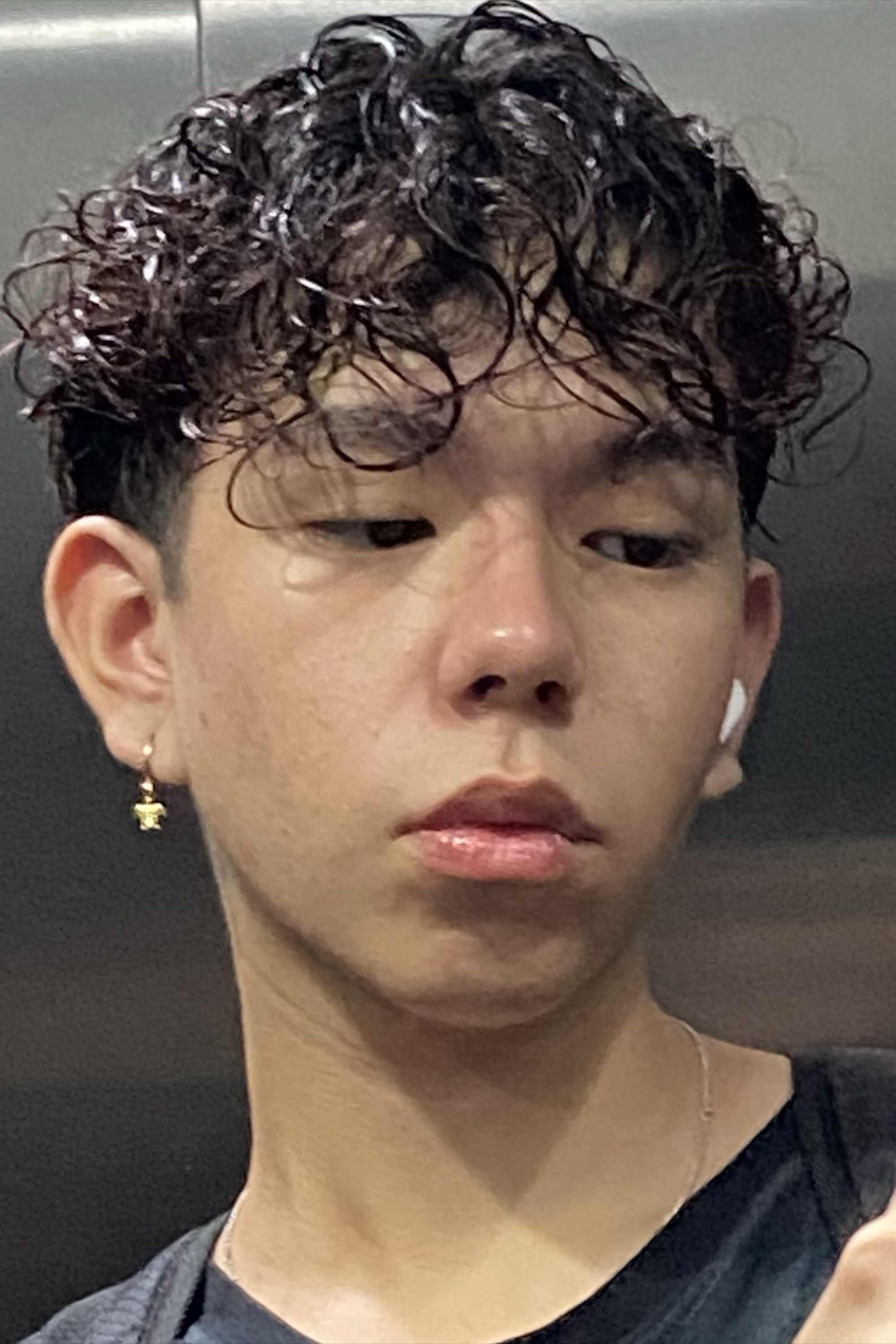 Kenzo Yoshikawa backdrop