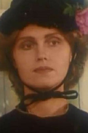 Irina Sardovskaya backdrop