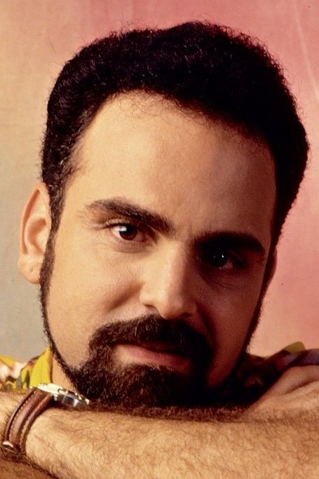 Guilherme Karan backdrop