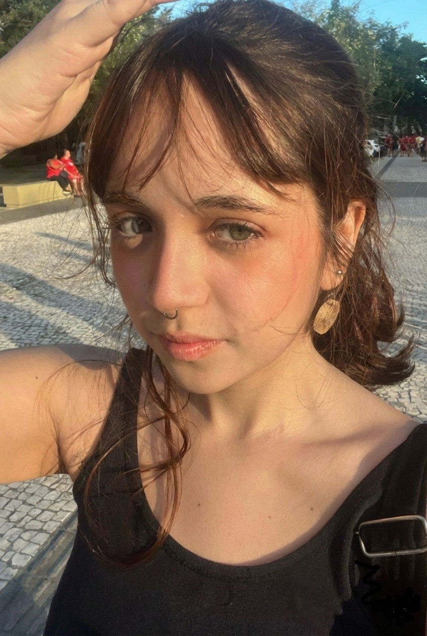 Sara Contente backdrop