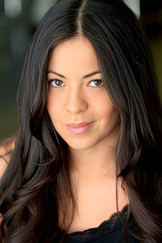 Carmen Isabel Grendy backdrop