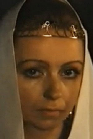 Elena George backdrop