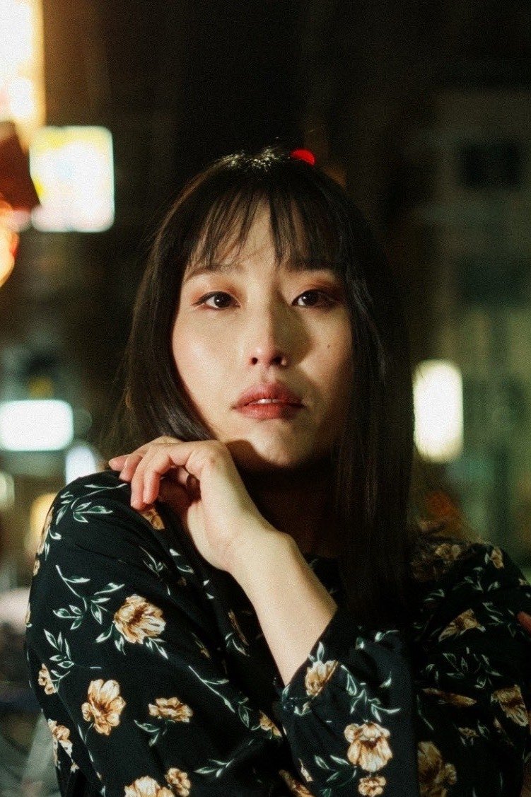 Yuko Shibasaki backdrop