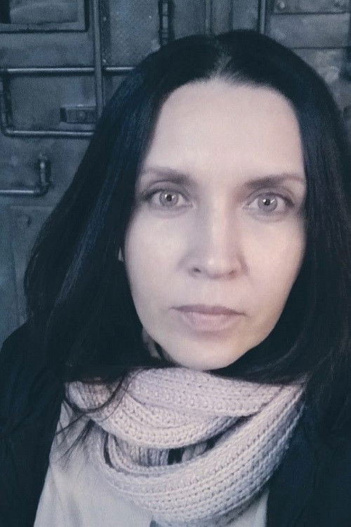 Alisa Kurganskaya backdrop