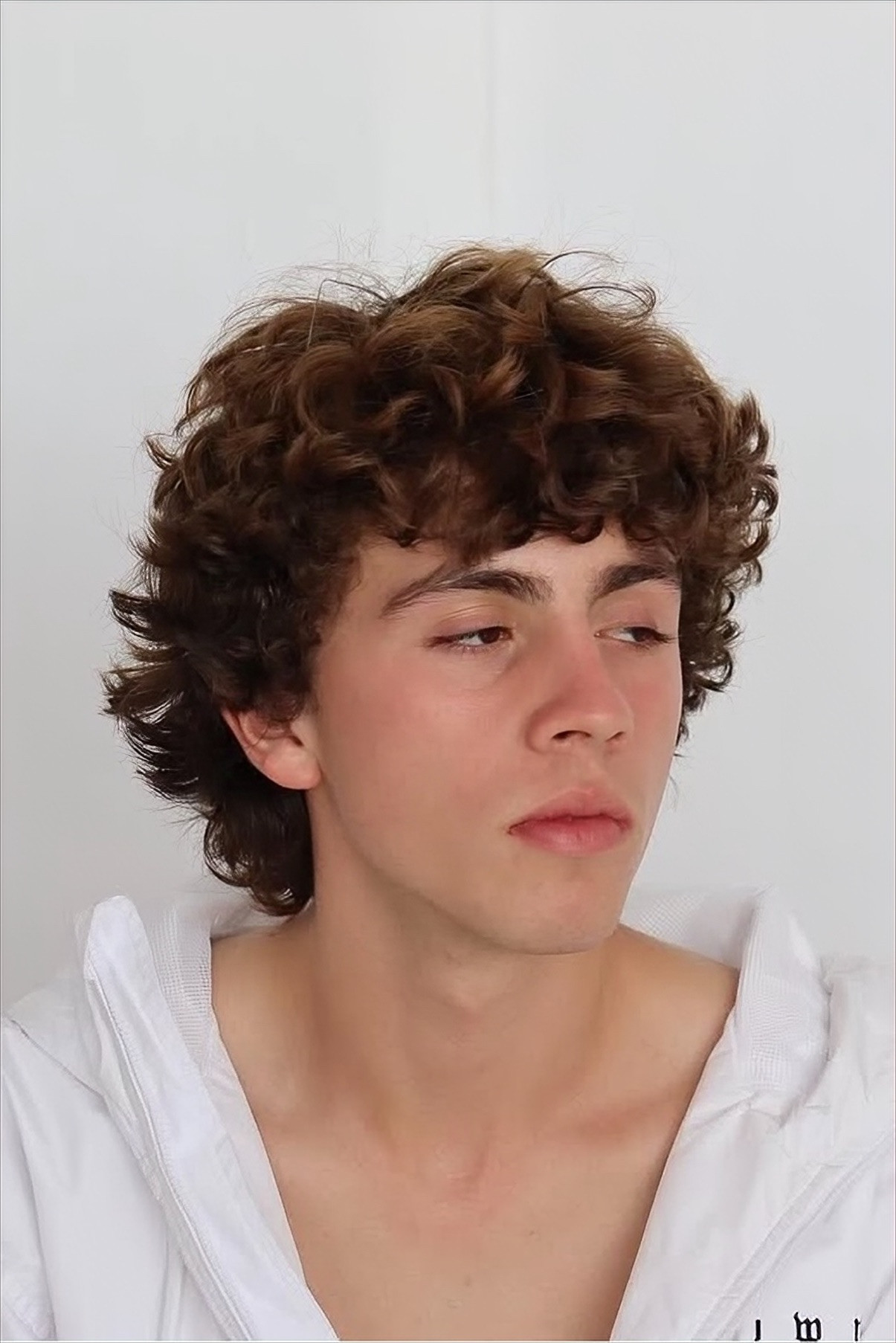 Nicolás Ramírez backdrop