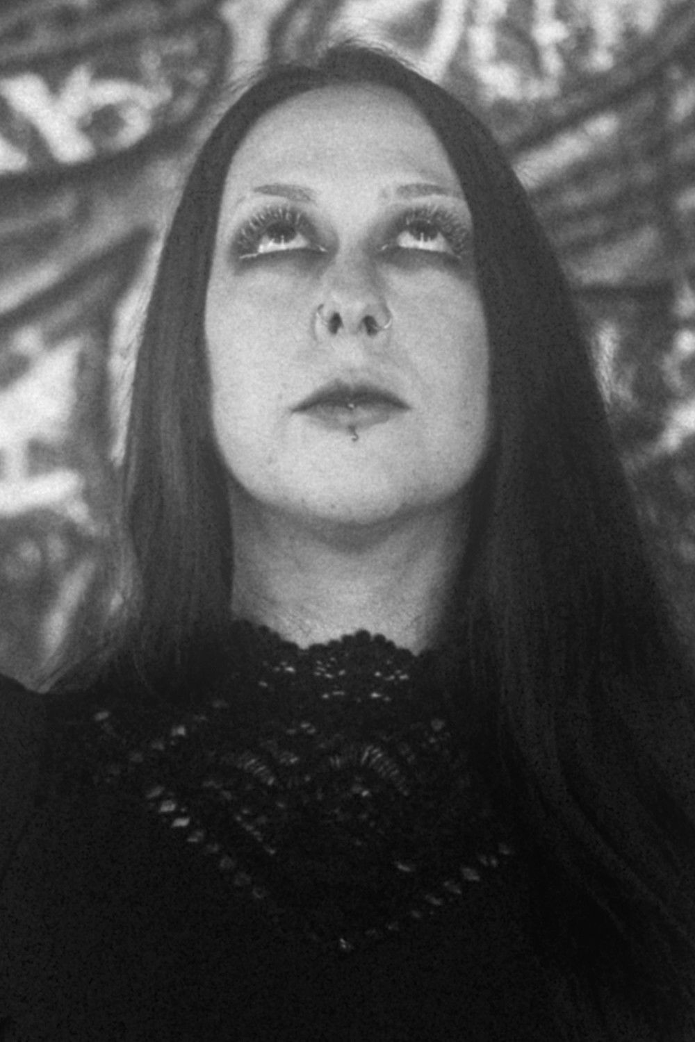 Beatriz Bennett backdrop