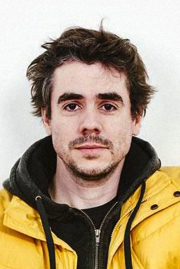 Xhavier Drolas backdrop