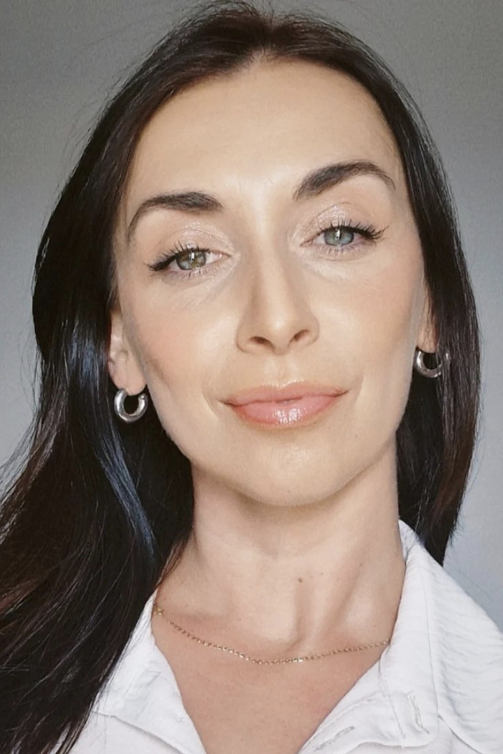 Romina Ribaudo backdrop