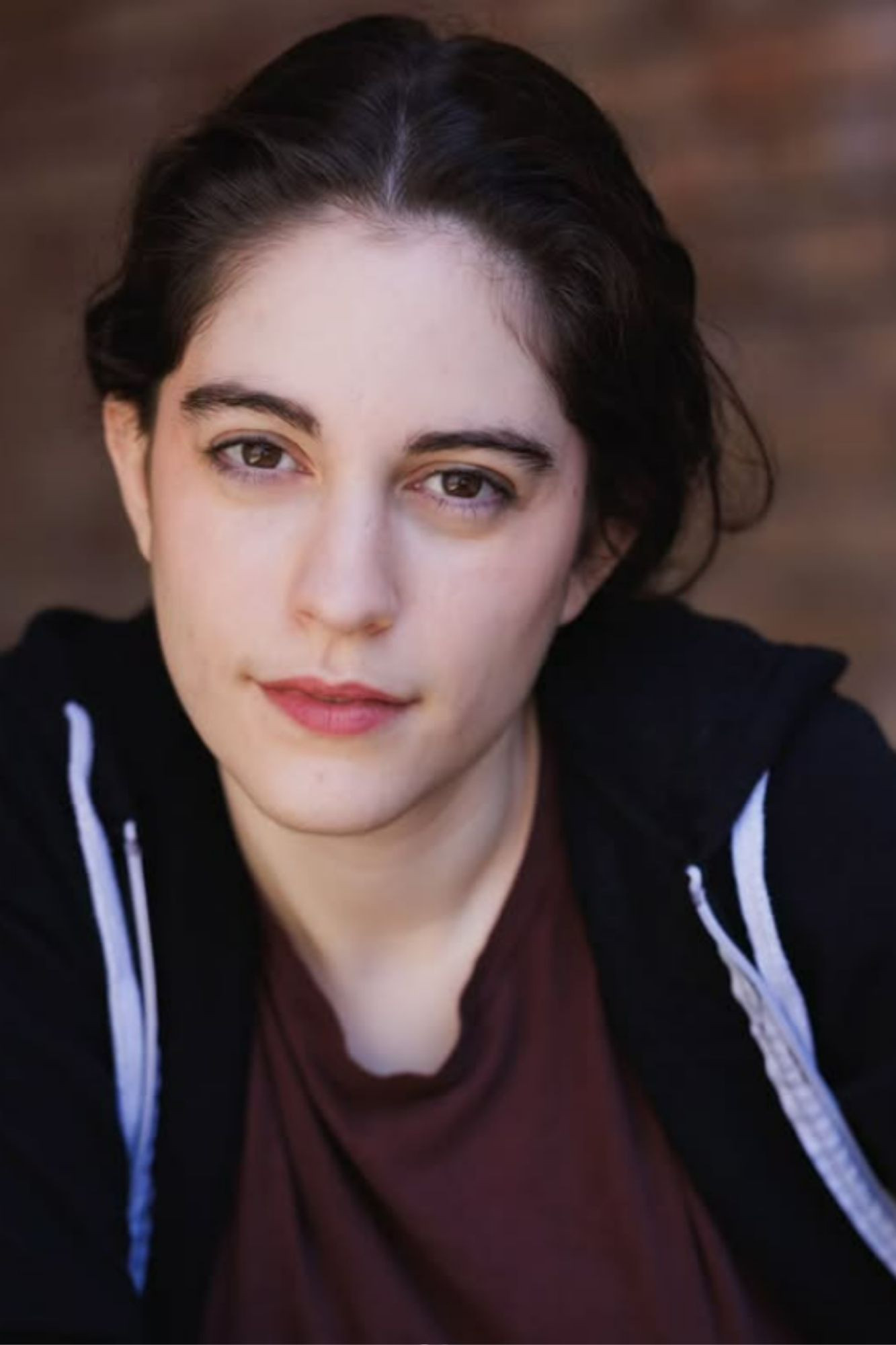 Isabella Pezza backdrop