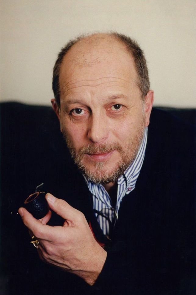 Lajos Balázsovits backdrop