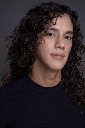 José Miguel Chuman backdrop