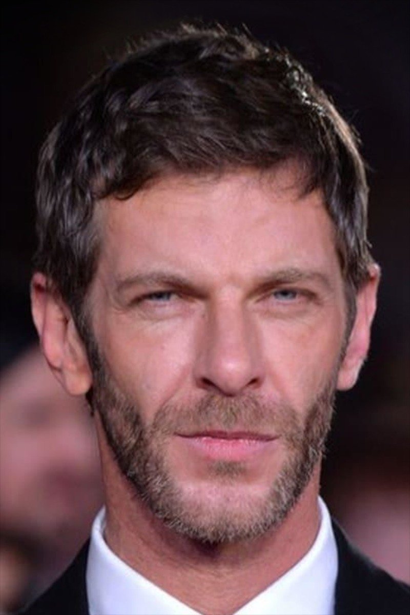 Sam Hazeldine backdrop