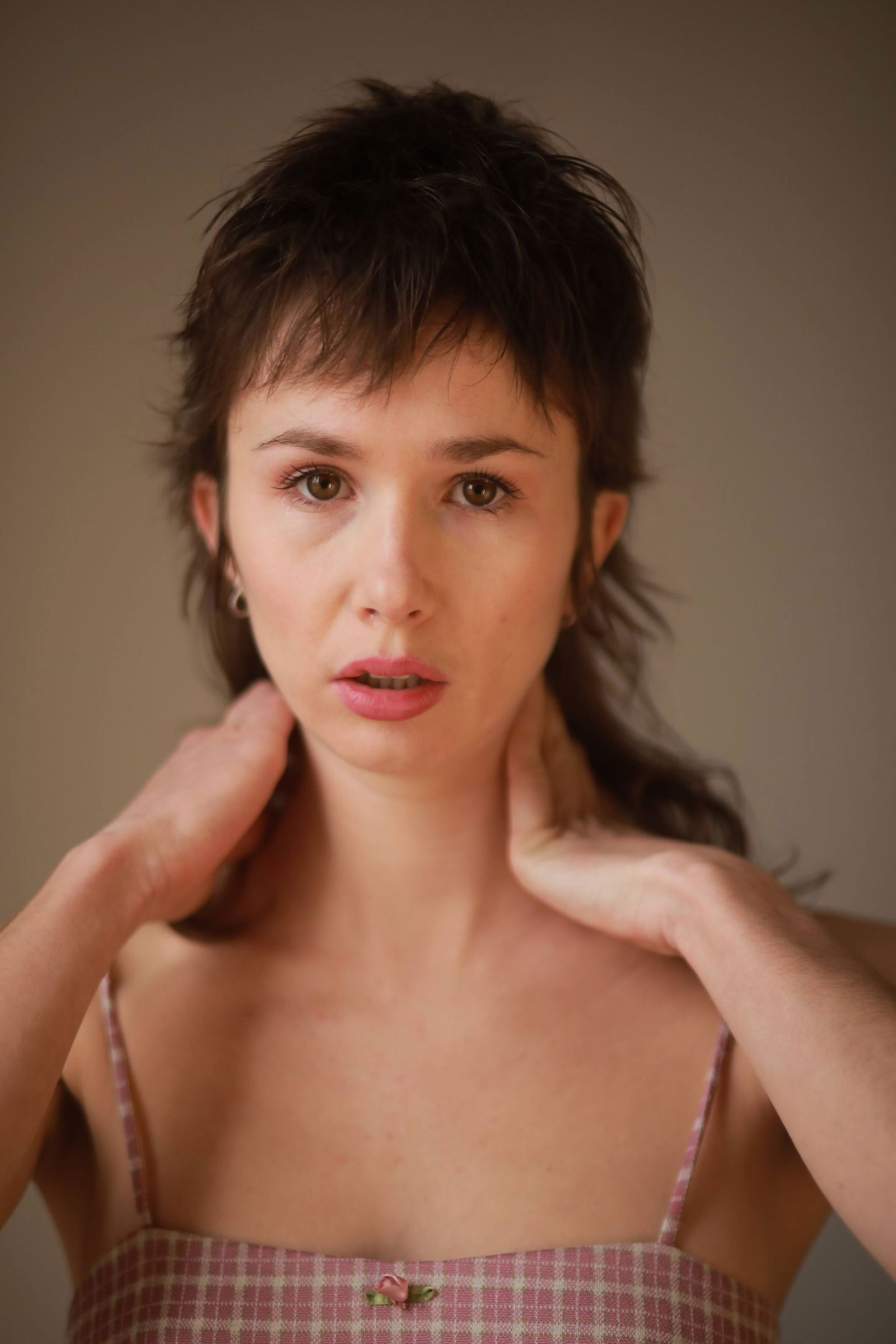 Lola Daniel backdrop