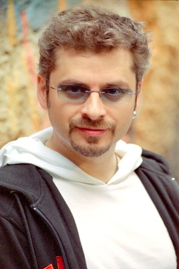 Juanma Bajo Ulloa backdrop