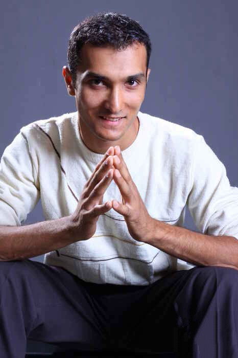 Ilhom Toirov backdrop