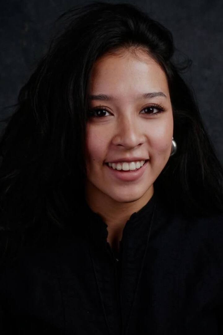 Shona Marchuk backdrop