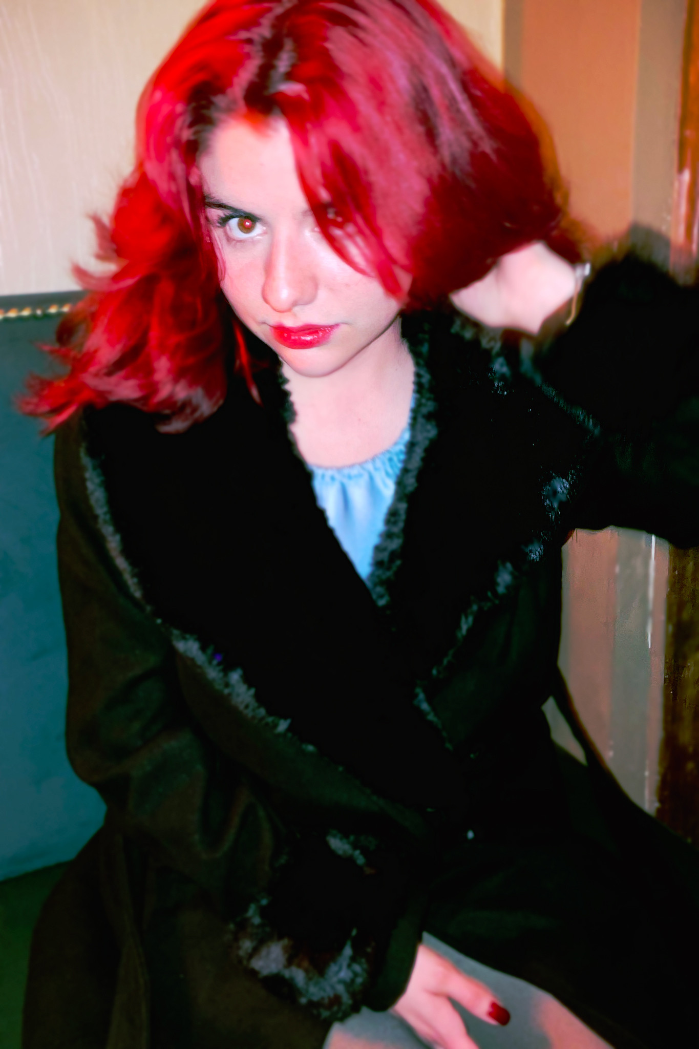 FERNANDA ARGOMANIZ backdrop