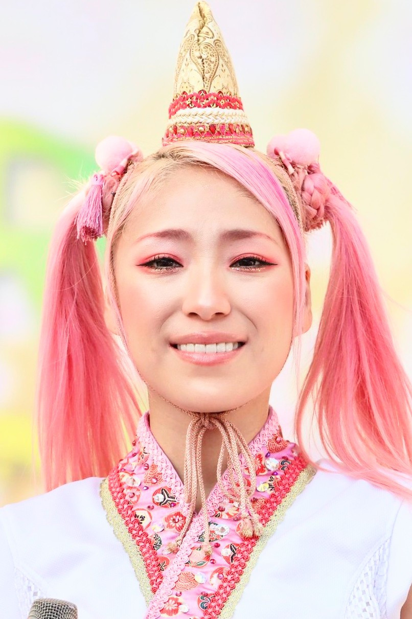 Ren Kaburagi backdrop