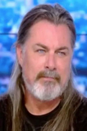 Steven Gunnell backdrop