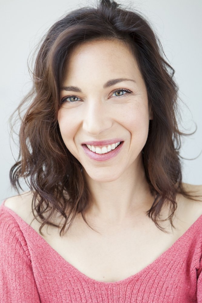 Evelyne de la Chenelière backdrop