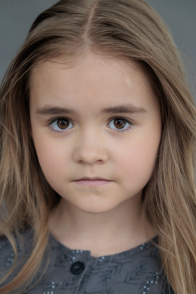 Anna Rytova backdrop