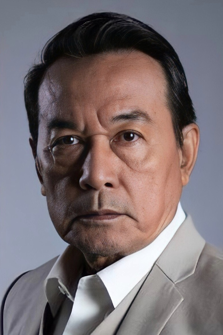 Sompob Benjathikul backdrop